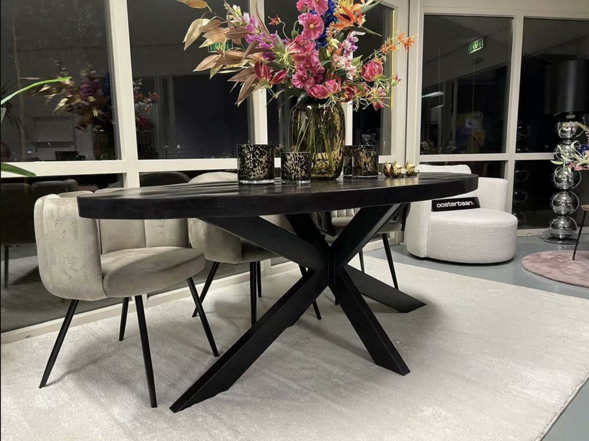 Luxe Eetkamertafel Ovaal Zwart Black - NIEUW - Ovaal