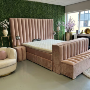 Luxe Velvet Boxspring Laura + TV lift NIEUW – UNIEK – Roze