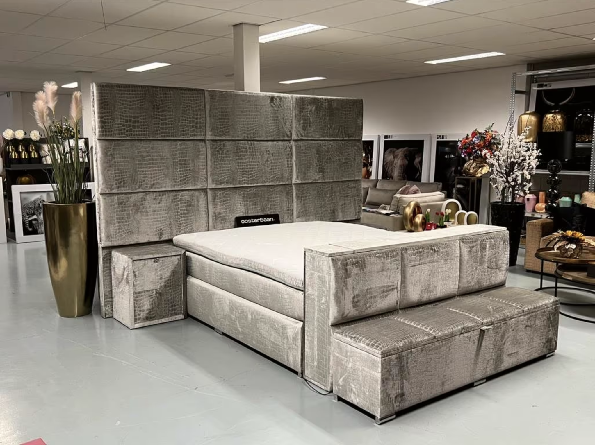 Luxe Velvet Croco Boxspring Valentijn met TV lift - NIEUW