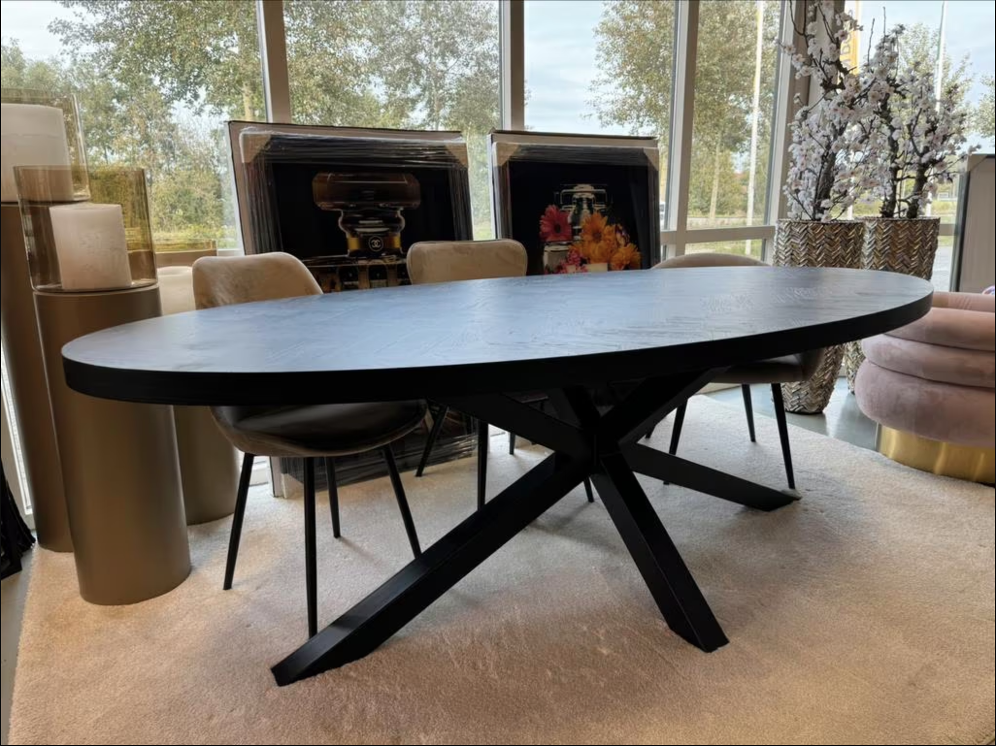 Luxe Black Oak Visgraat Eettafel 240cm Zwart - NIEUW