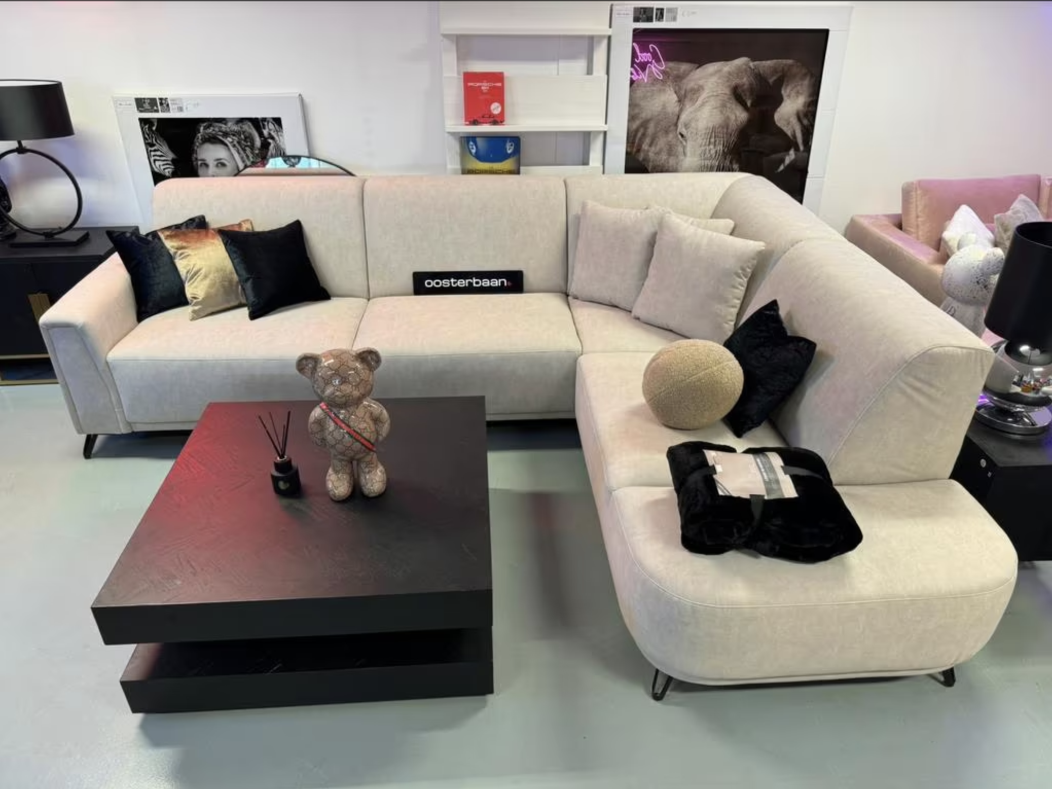 Luxe Velvet Hoekbank Tamara 315x250cm Hold Me Beige