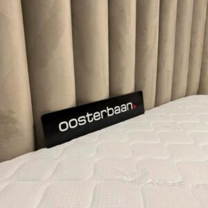 Luxe Velvet Boxspring Laura 180x200cm Compleet NIEUW – Beige