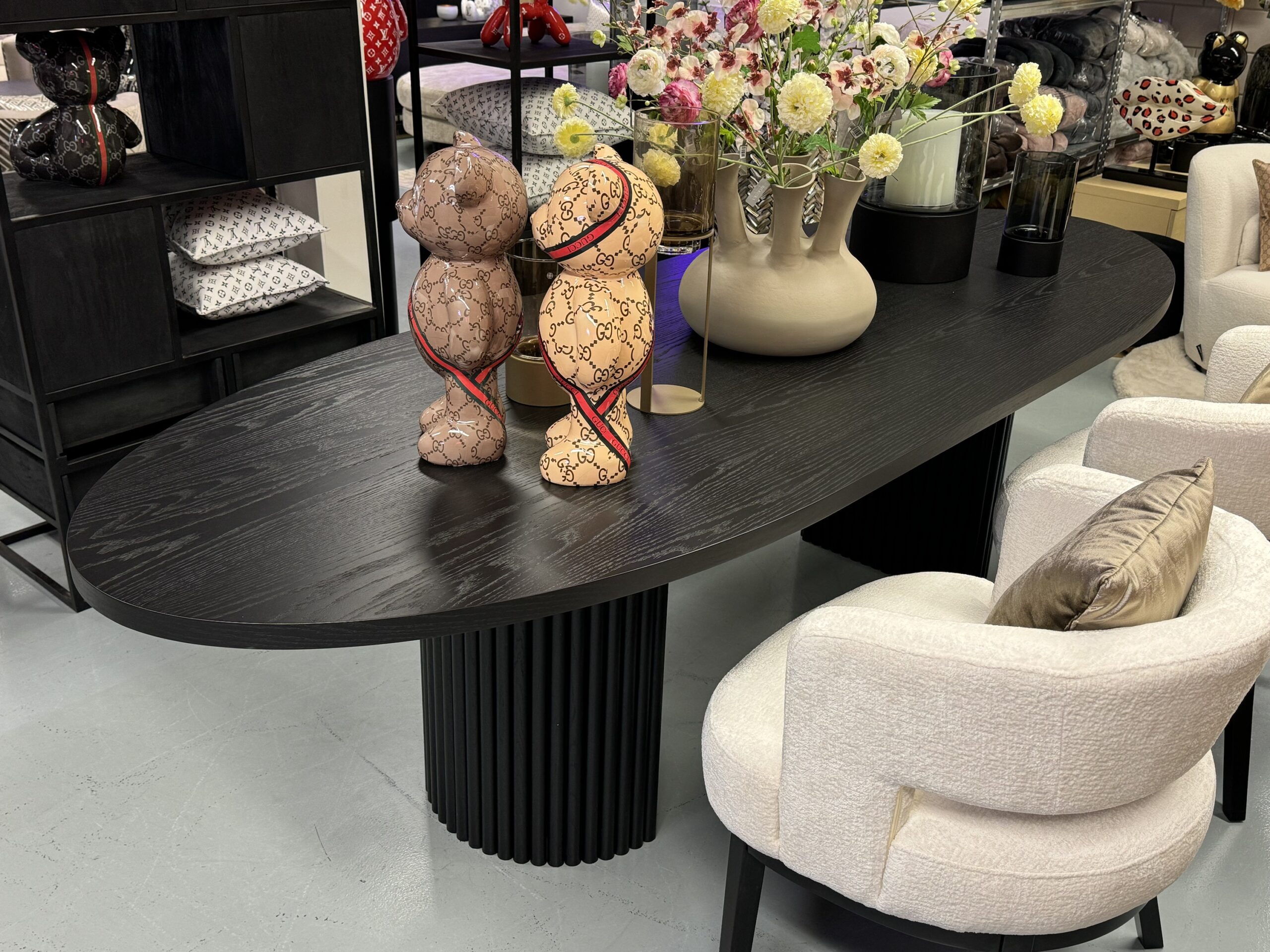 Luxe Eettafel Bo Black Oak 240x100cm NIEUW Ovaal